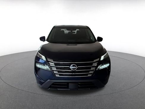 Used 2025 Nissan Rogue SV FWD image 4
