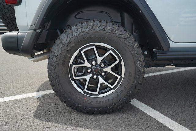 New 2024 Jeep Wrangler Unlimited Rubicon w/ Capability Package AWD/4WD image 38