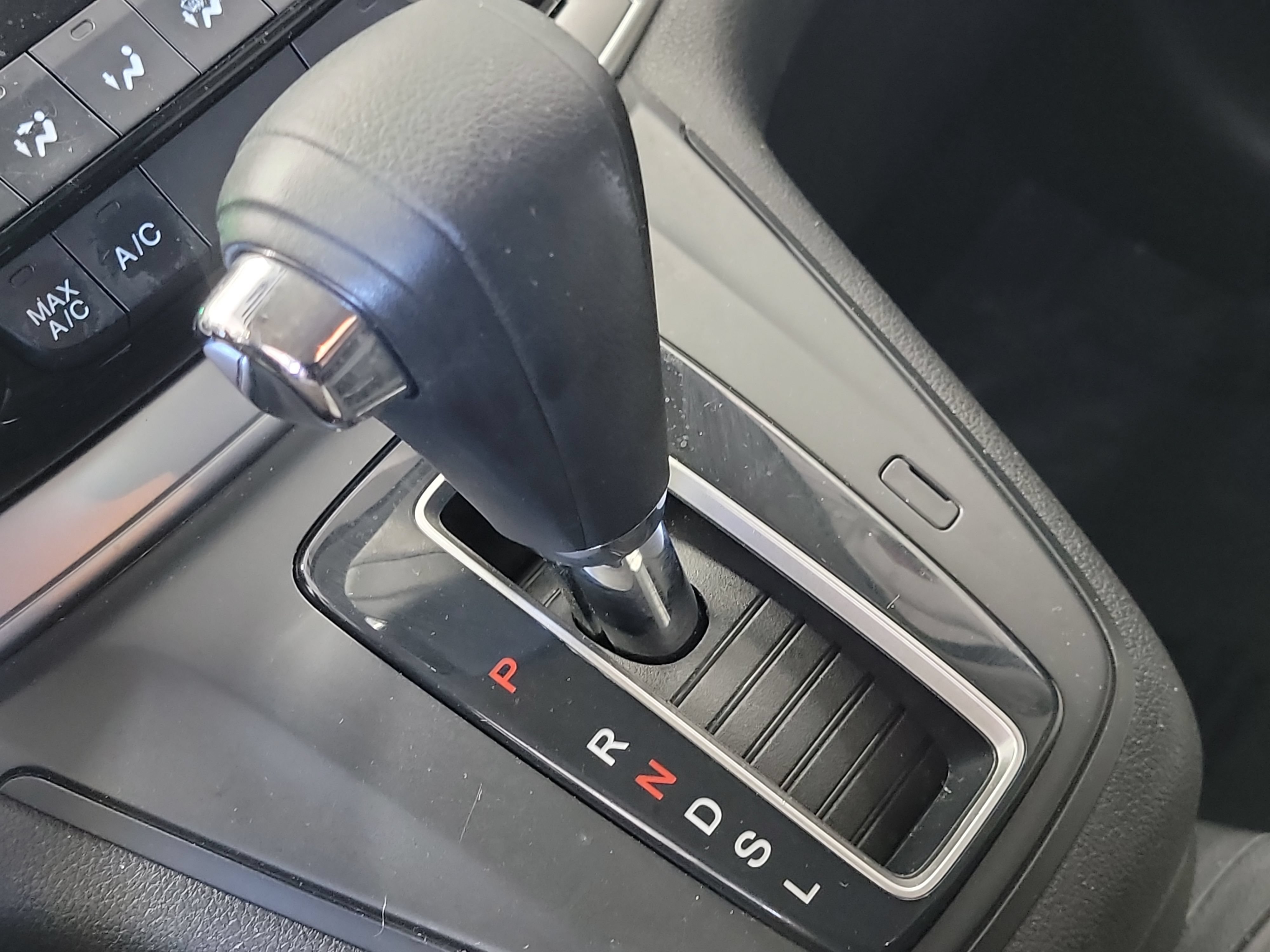 Used 2016 Honda CR-V SE image 26