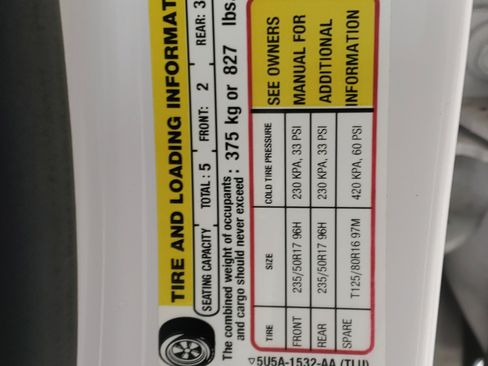 Used 2017 Ford Fusion SE w/ Fusion SE Technology Package image 28