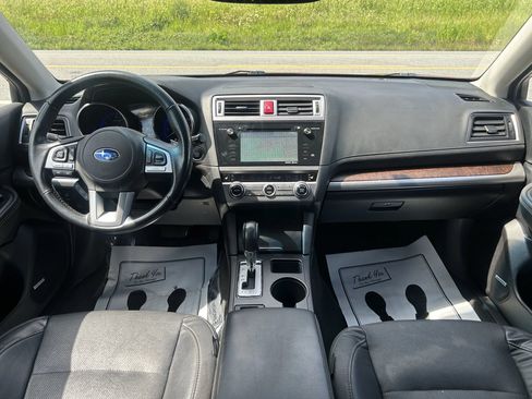 Used 2016 Subaru Outback 2.5i Limited AWD/4WD image 13