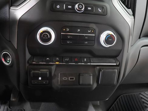 Used 2024 GMC Sierra 1500 Pro w/ Graphite Edition image 10