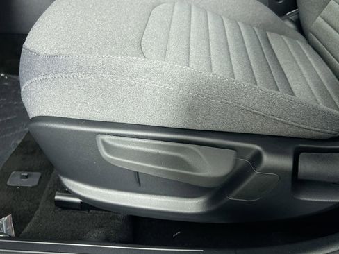 New 2025 Kia K4 EX image 15