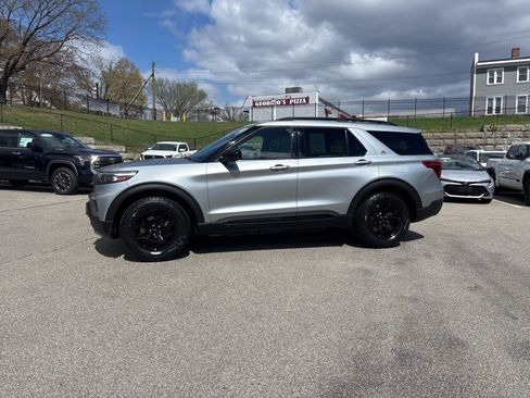 Used 2022 Ford Explorer Timberline w/ Timberline Technology Package AWD/4WD image 4