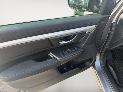 Used 2019 Honda CR-V LX image 10