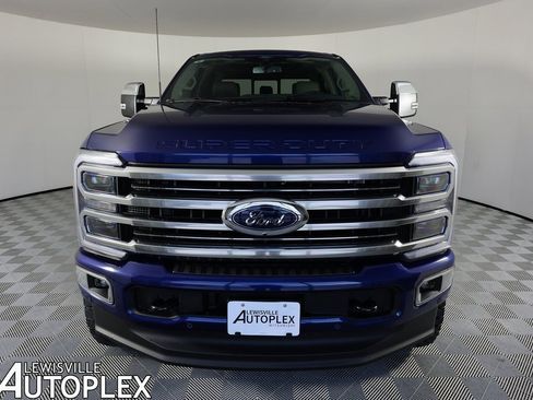 Used 2026 Ford F250 Platinum w/ Platinum Plus Package image 2