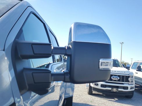 New 2026 Ford F450 Platinum w/ Platinum Plus Package image 5