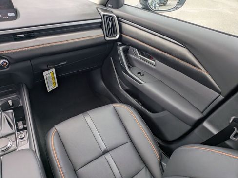 New 2026 MAZDA CX-50 AWD 2.5 Hybrid w/ Weather Package image 19