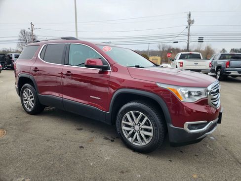 Used 2017 GMC Acadia SLE image 19