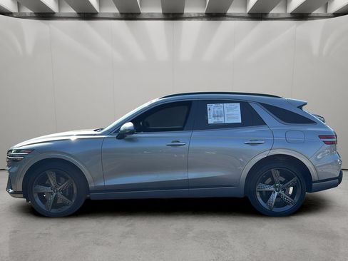 Used 2025 Genesis GV70 3.5T Sport w/ Sport Advanced Package AWD/4WD image 2