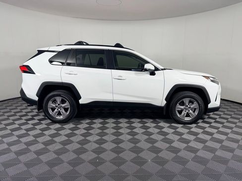 Used 2025 Toyota RAV4 XLE image 5