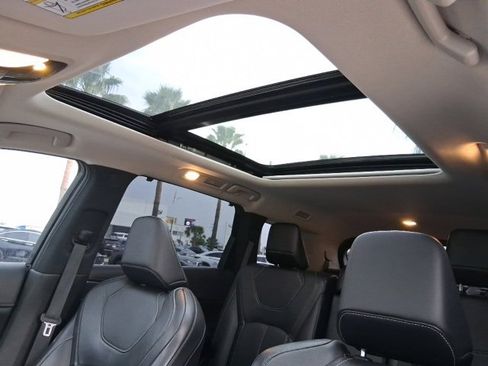 Used 2023 INFINITI QX60 Luxe w/ Cargo Package image 14