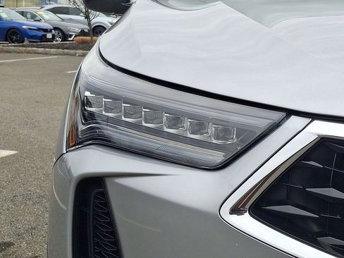 Used 2023 Acura RDX SH-AWD image 28