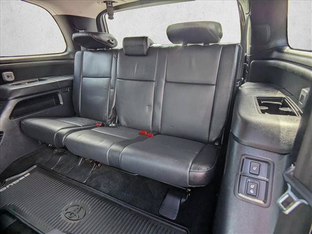 Used 2018 Toyota Sequoia TRD Sport AWD/4WD image 21