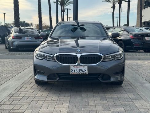 Certified 2022 BMW 330i Sedan w/ Driving Assistance Package image 3