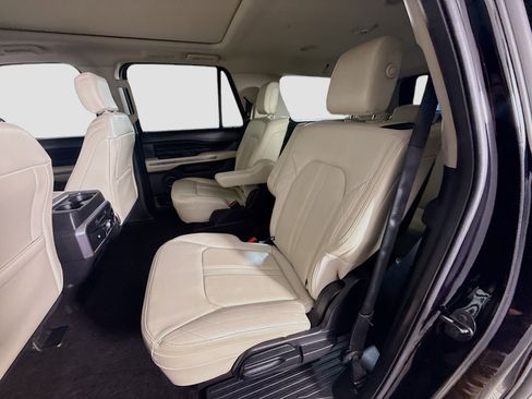 Used 2020 Ford Expedition Max Platinum image 25
