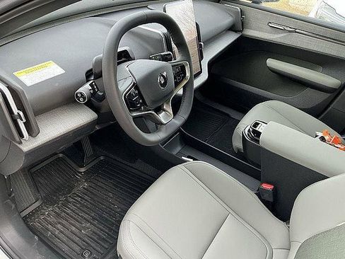 New 2026 Volvo EX30 Cross Country Ultra w/ Protection Package Premier AWD/4WD image 15
