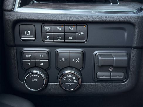 New 2026 Chevrolet Tahoe Premier image 20