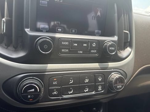 Used 2015 GMC Canyon SLT AWD/4WD image 14