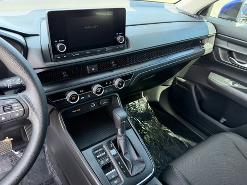 Used 2024 Honda CR-V LX image 27