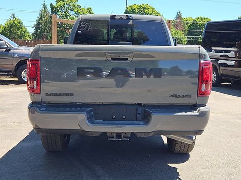 New 2026 RAM 2500 Laramie AWD/4WD image 6