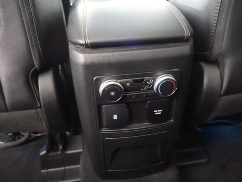 Used 2022 Ford Explorer Limited w/ Limited Technology Package AWD/4WD image 42