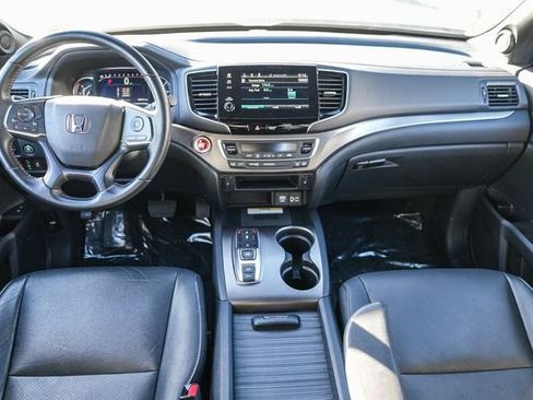 Used 2023 Honda Passport EX-L image 13