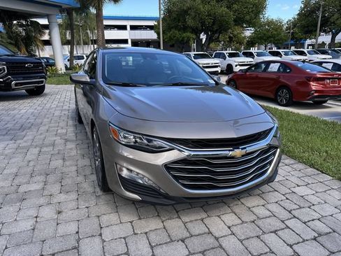 Used 2024 Chevrolet Malibu LT FWD image 17
