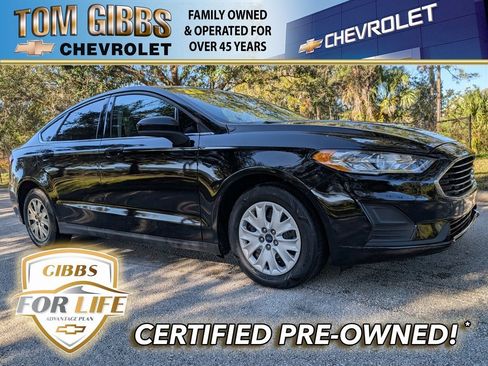 Used 2020 Ford Fusion S image 1
