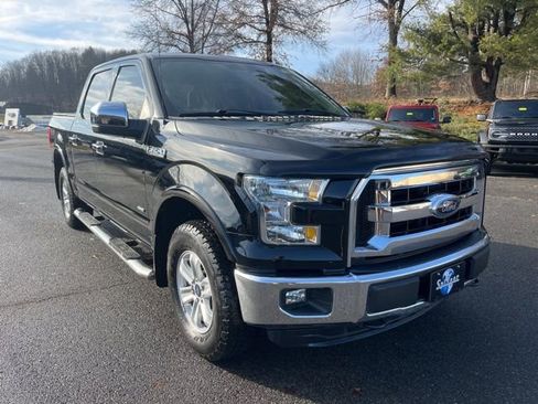 Used 2016 Ford F150 XLT w/ Trailer Tow Package image 3