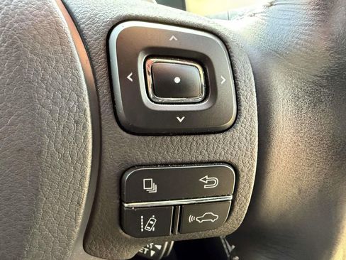 Used 2019 Lexus NX 300 FWD image 21