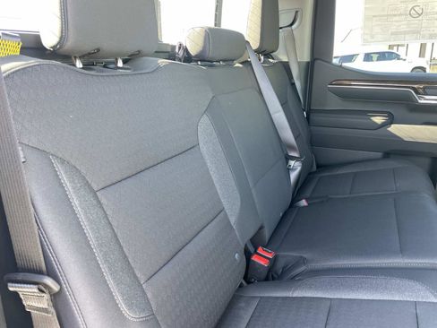 New 2026 GMC Sierra 1500 SLE w/ Preferred Package image 26