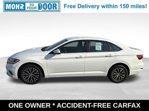 Used 2021 Volkswagen Jetta R-Line FWD image 2