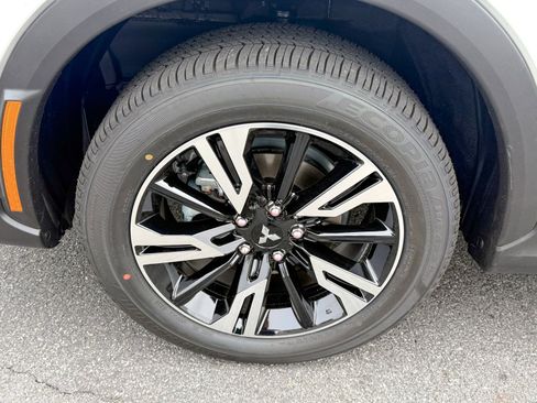 New 2026 Mitsubishi Eclipse Cross SE AWD/4WD image 10
