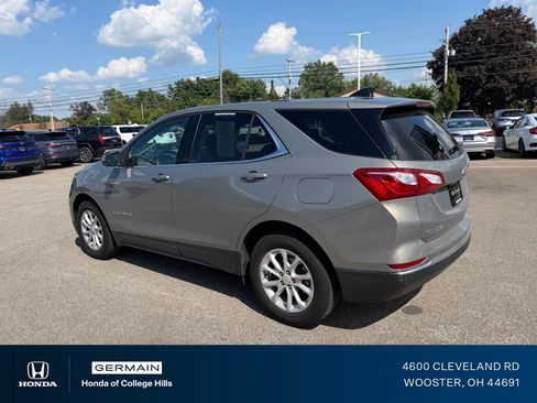 Used 2018 Chevrolet Equinox LT FWD image 9