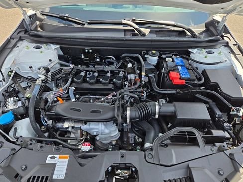 Used 2023 Honda Accord EX image 18