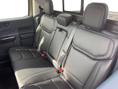 New 2025 Ford Maverick Lariat w/ Black Appearance Package image 13