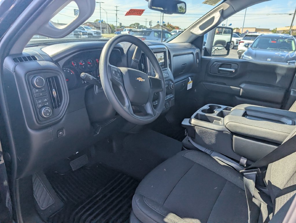 New 2026 Chevrolet Silverado 2500 Custom w/ Custom Value Package AWD/4WD image 13