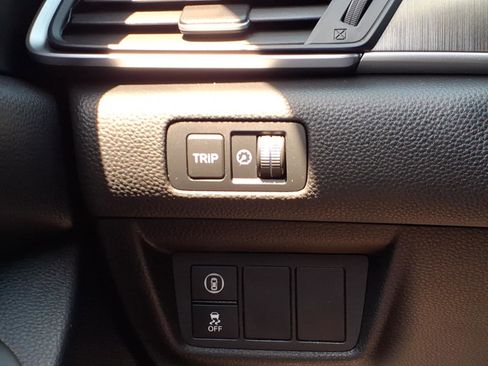 Used 2019 Honda Accord LX image 29