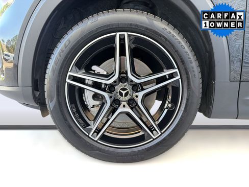 Certified 2024 Mercedes-Benz GLB 250 image 12