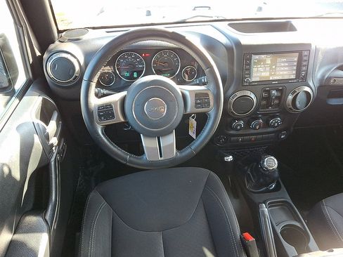 Certified 2018 Jeep Wrangler Unlimited Sport AWD/4WD image 11