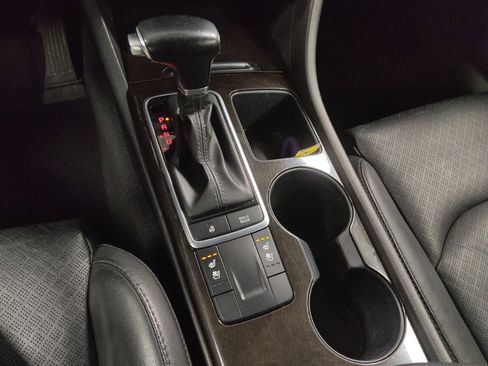 Used 2016 Kia Optima EX w/ Premium Package image 26