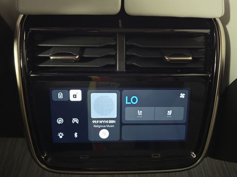 Used 2023 Rivian R1S Adventure Quad AWD/4WD image 29