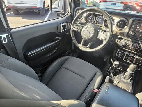 Used 2020 Jeep Wrangler Unlimited Sport S image 27