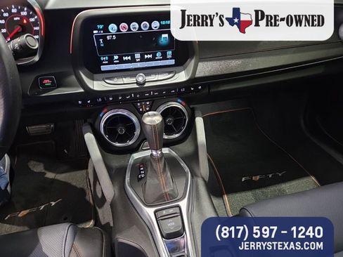 Used 2017 Chevrolet Camaro LT image 9