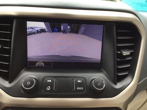 Used 2020 GMC Acadia Denali AWD/4WD image 14
