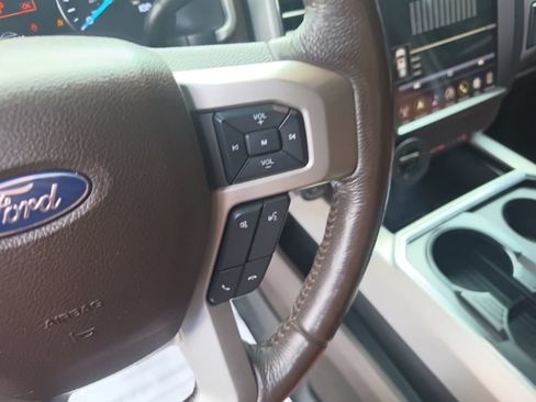 Used 2021 Ford F250 King Ranch w/ King Ranch Ultimate Package AWD/4WD image 15