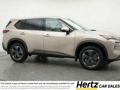 Used 2025 Nissan Rogue SV
