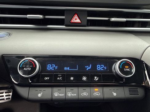 New 2026 Hyundai Elantra SEL Sport image 23