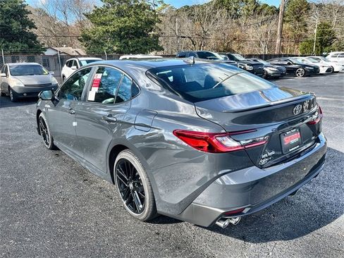 New 2026 Toyota Camry SE image 15